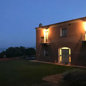  Vakantieboerderij Monti Di Jogliu